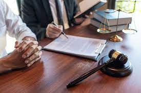 Navigating Legal Matters: The Importance of Seeking Expert Legal Advice